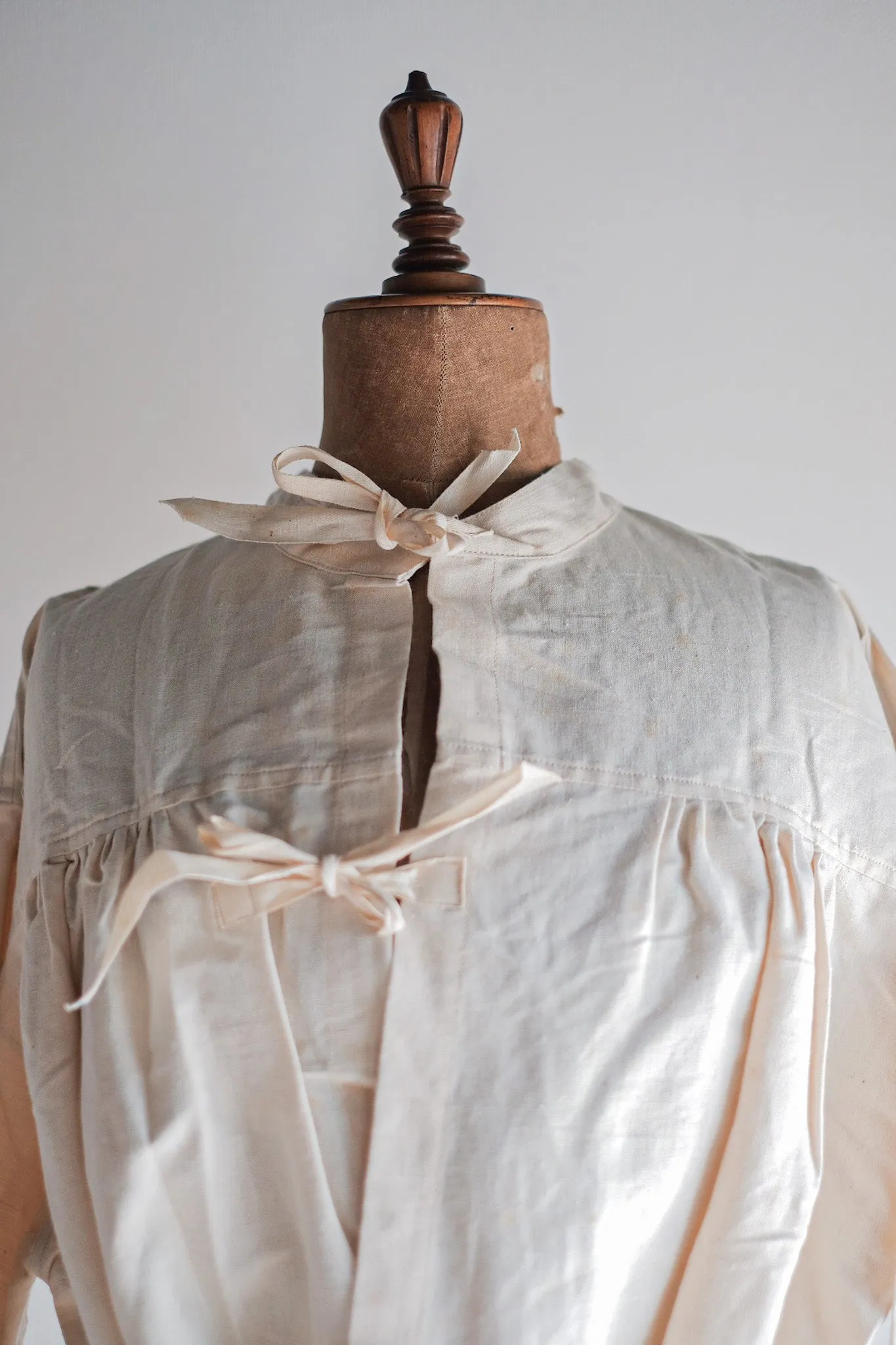 [~ 50's] Le chirurgien de l'armée française manteau hospitalier hospitalier 