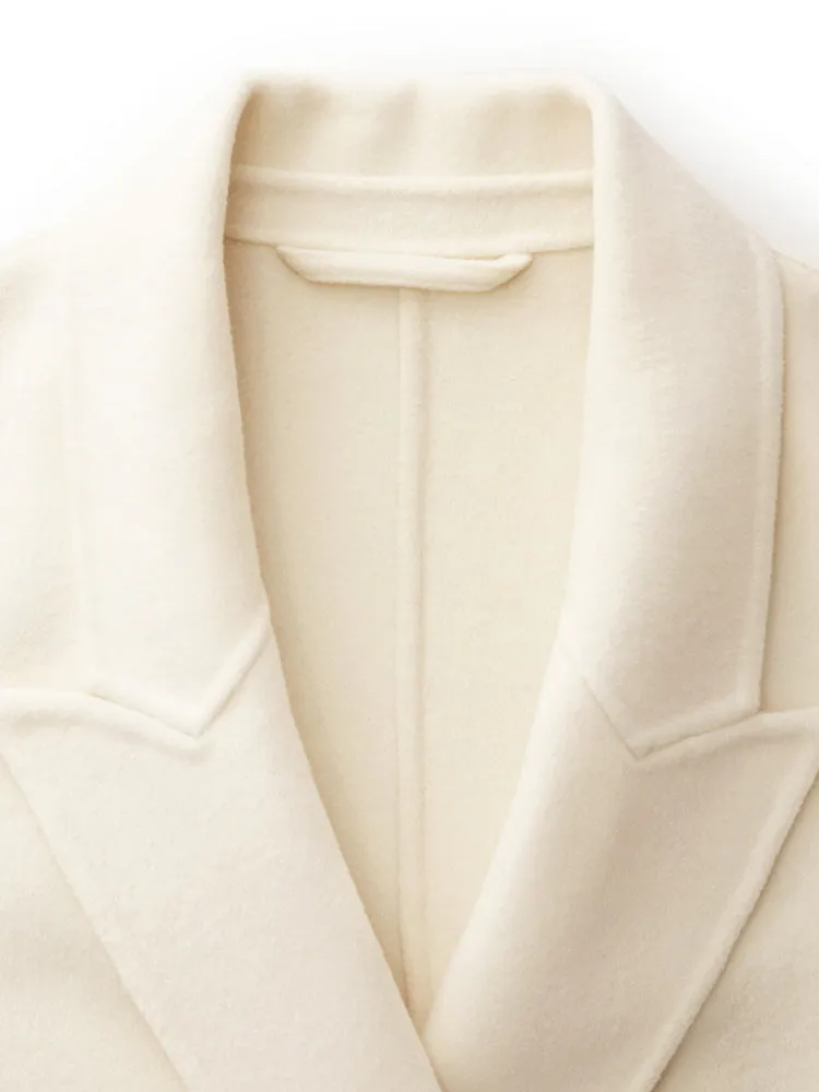 Manteau enveloppant en laine cachemire pour femmes
