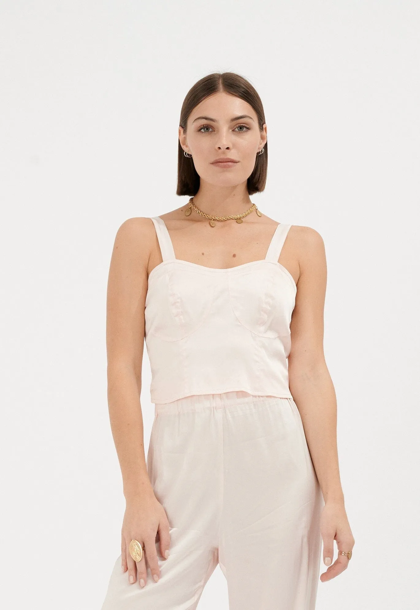 ORSU - Crop top décolleté cur bretelles larges en satin Amandine rose ple