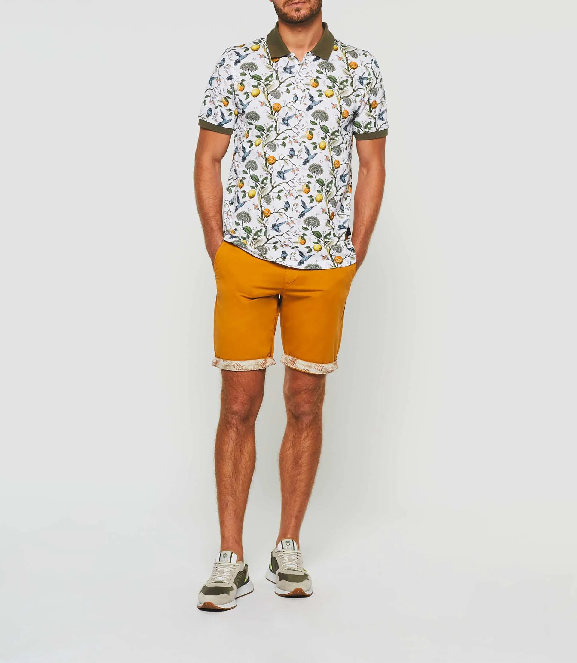 Polo manches courtes blanc et kaki Gabi