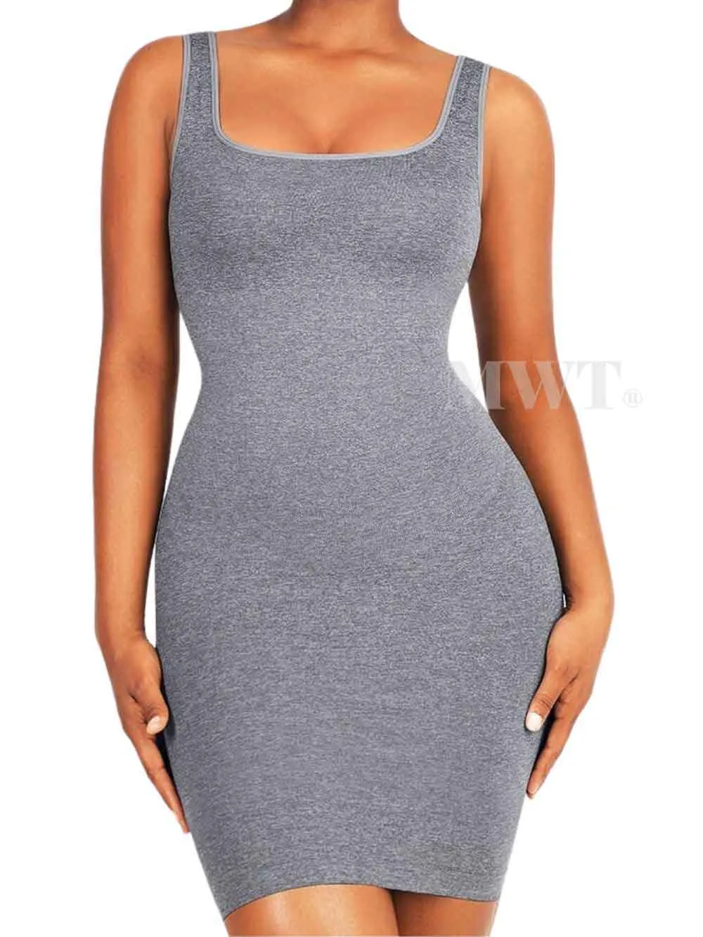 Robe gainante mini