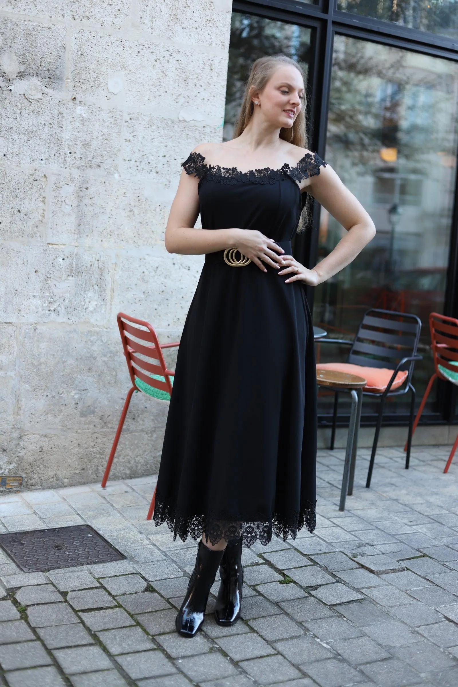 Robe Longue à Dentelle Patineuse