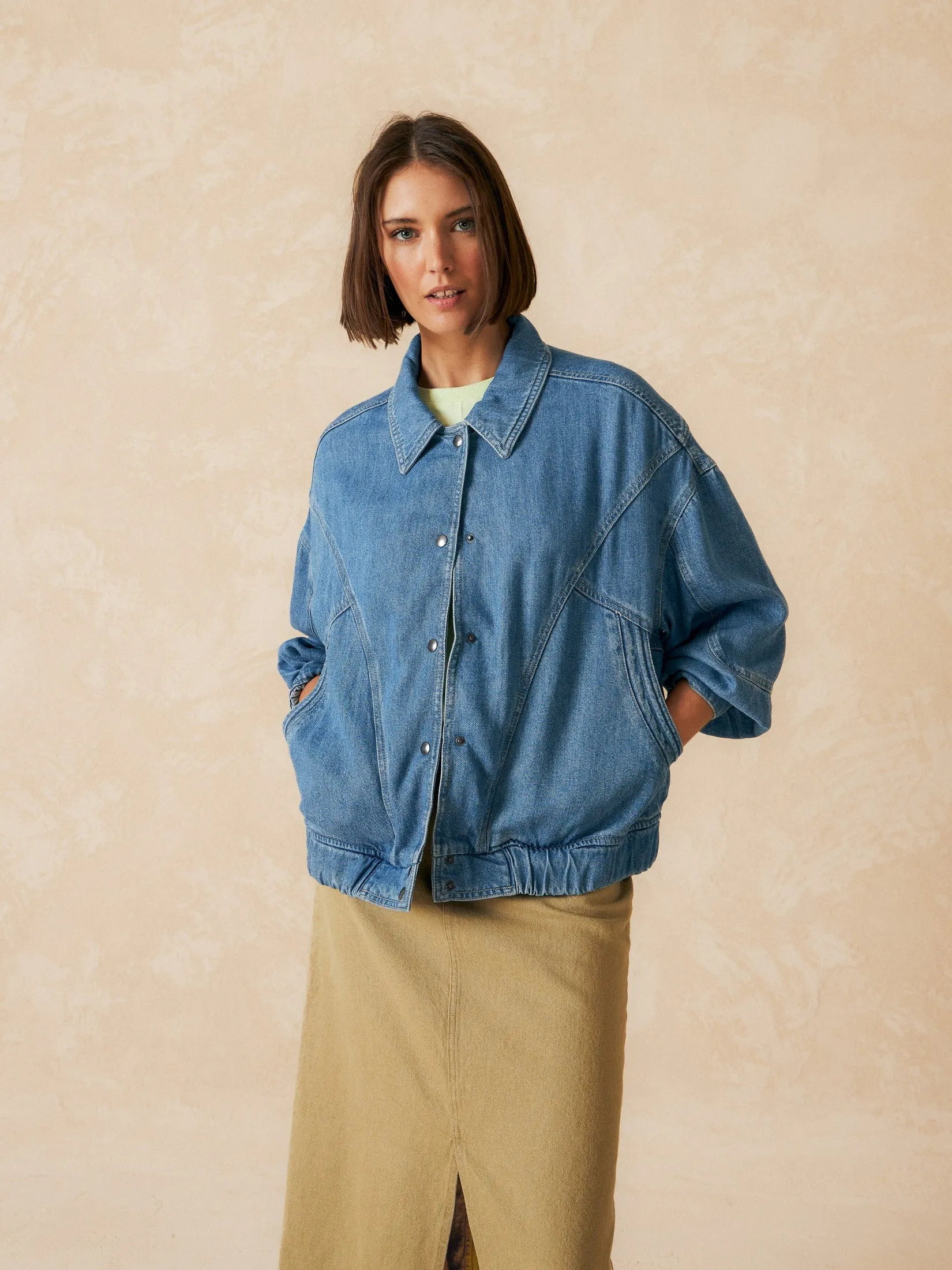 VESTE EN JEAN DÉLAVÉ